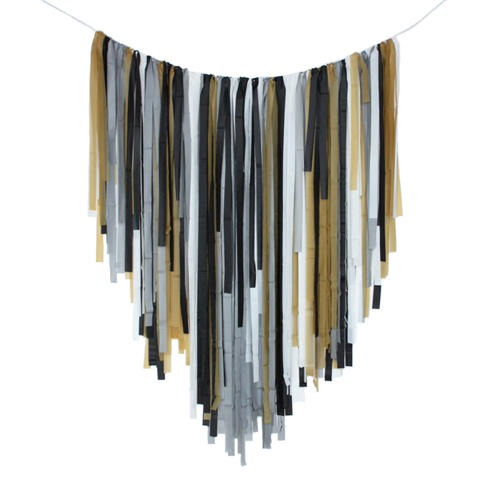 Cheers Streamer Backdrop Kit