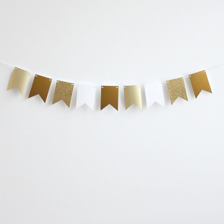 Golden Banner Kit