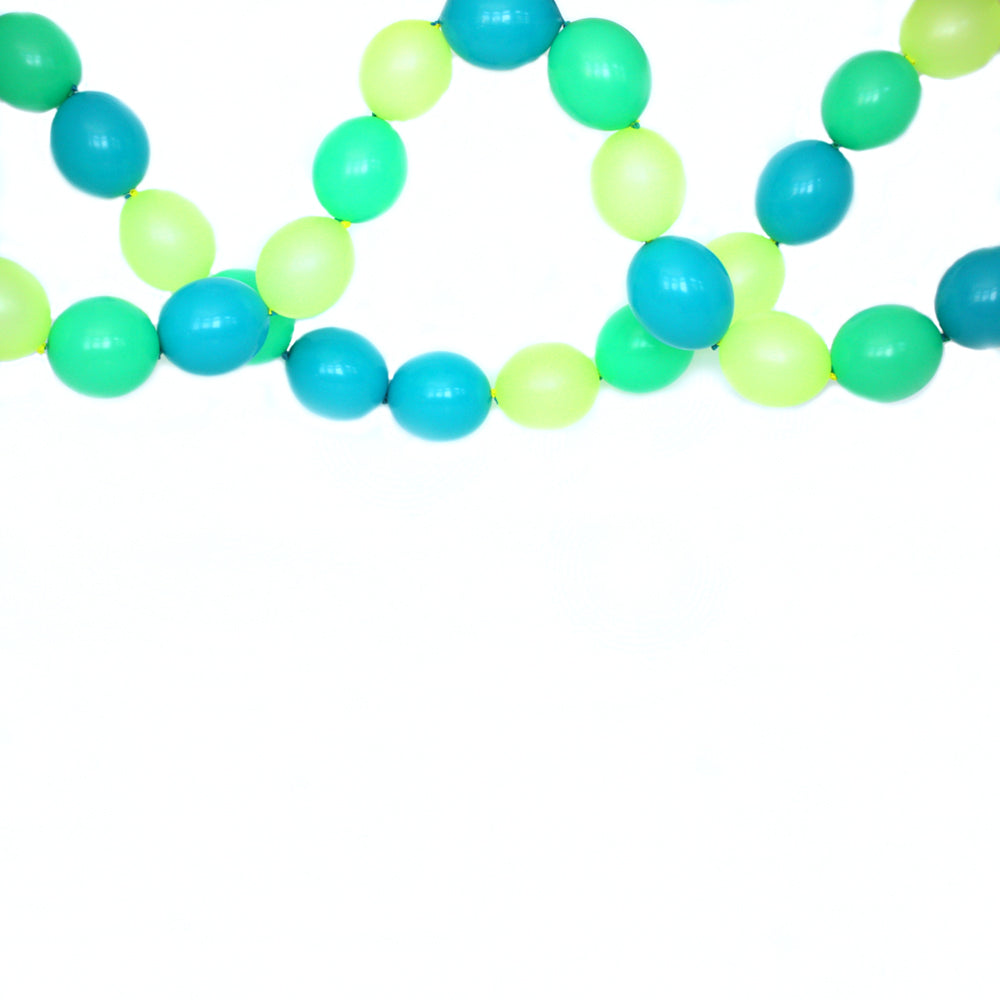 Adventure Link Balloon Garland